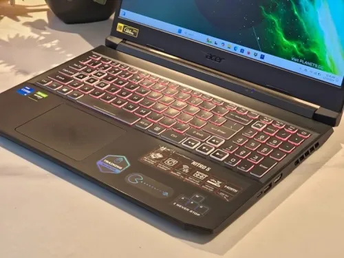 ACER NITRO 5/ CORE I5-11400H/16RAM/256SSD/NIVIDIA GTX 1650/15.6POUCE 144HZ 