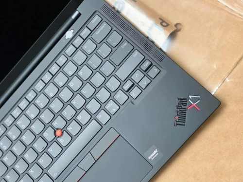 LENOVO THINKPAD X1 NANO GEN 1 /INTEL I7-1165G7 EVO/RAM 16GB DDR4/disk  512 gb ssd/intel iris XE