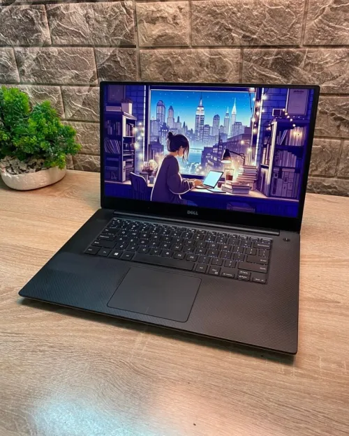 DELL XPS 15 9560/intel I7-7700HQ/08 GO DDR3/256 GB SSD/NVIDIA GEFORCE GTX 1050 04GB/15.6  FHD