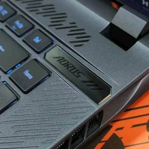 GIGABYTE AORUS 16X AI/INTEL I7-13650HX/16GB DDR5/1TB  NVME/GEFORCE RTX 4070 8GB/16.1"  2.5k 165Hz 