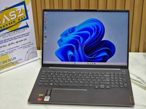 LENOVO IDEAPAD PRO 5 OLED 2025/RYZEN 7-8845HS 5GHZ/RAM 16GB DDR5/512GB SSD/RTX 3050 6GB/16 3K OLE
