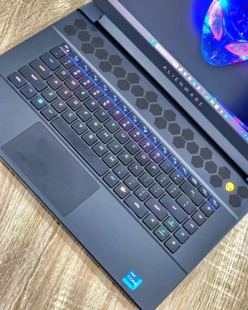  ALINEWAER M16 R1 2023/I7-13700HX 503GHZ/RAM 16GB DDR5/1TB SSD/NVIDIA RTX 4070 8GB/16POUCE