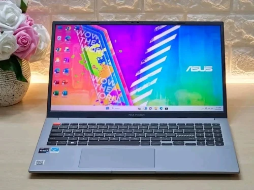 ASUS VIVOBOOK S15/I5-13500H 5GHZ/RAM 8GB DDR5/256DB SSD/ECRAN 16POUCE