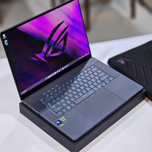 ASUS ROG ZEPHRYS G16/ULTRA 9-185H/RAM 32GB DDR5/DISK 2TB ssd/RTX 4090 16GB/16 POUCE OLED 2.5K 240HZ 