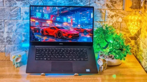 DELL XPS 15 7590 4k/i9-9885h 5ghz/RAM 32GB/1TB SSD/NVIDIA GTX 1650 4GB/ECRAN 15.6 4K