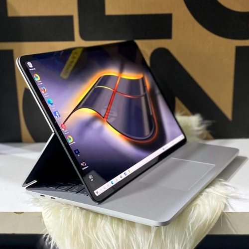 SURFACE  LAPTOP STUDIO 2022/I7-11370H/RAM 32GB/DISK 2TB SSD/RTX 3050TI/ECRAN 14.4 3K TACTILE