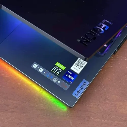LENOVO LEGION PRO 7 16IRX8H/ i9-13900HX /32GB DDR5/2TB SSD/NVIDIA RTX4090 16GB/16.1" 2.5 240Hz