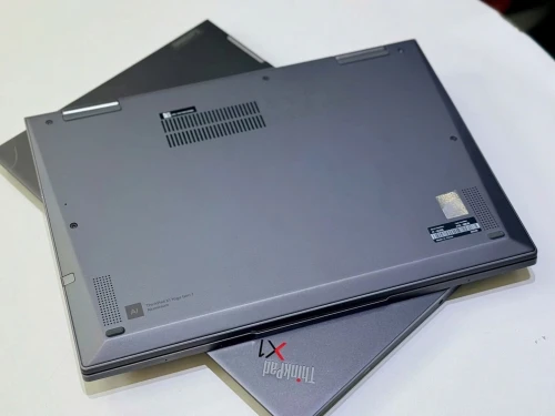 THINKPAD X1 YOGA GEN 7 X360 TACTILE/INTEL I5-1245U /RAM 32GO DDR5 / DISK 512GB SSD NVEM  /14.1 pouce  FHD+  X360 TACTILE