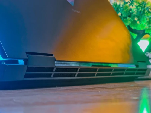 HP OMEN GAMING 17/i7-13700HX/32GB DDR5/1TB SSD/RTX4070 8GB/17.3" IPS 2560x1600 165Hz