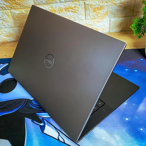 DELL PRECISION 5570 2023 station travail INTEL I7-12800 32GB DDR5 1024GB SSD RTXA1000 15.6 full hd 