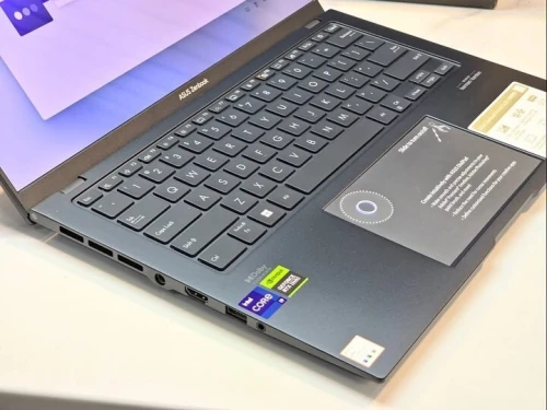ASUS ZENBOOK 14 OLED/INTEL I9-13900H/48 GO DDR5/DISK 2TERA NVME/RTX 4070 08 GB/14.5 2K TACTILE OLED 