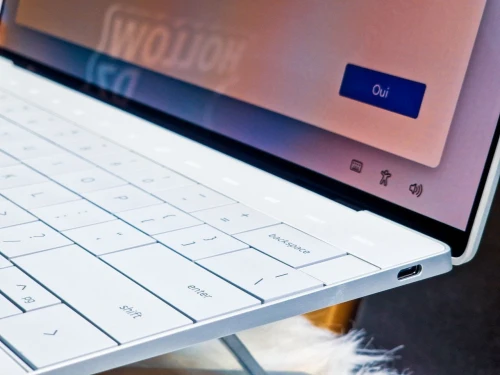 DELL XPS 13 PLUS  9320/INTEL I7-1360P/RAM 32GB DDR5/disk 512gb ssd/ecran 13.3  IPS TACTILE 