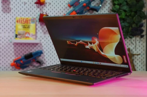 LENOVO THINKPAD X1 NANO/INTEL EVO I5 1240P/16 LPDDR4X 4267MHZ/ 512GO SSD/GRAPHICS INTEL IRIS XE