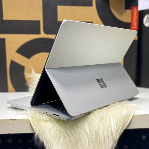 SURFACE  LAPTOP STUDIO 2022/I7-11370H/RAM 32GB/DISK 2TB SSD/RTX 3050TI/ECRAN 14.4 3K TACTILE