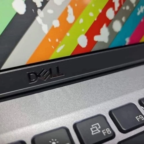 DELL LATITUDE 5540/INTEL I7-1365U/16GB DDR4/256 SSD/15.6  pouce fullhd+