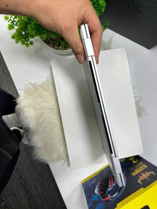 SAMSUNG GALAXY BOOK FLEX 2 5G 2022 /INTEL I7-1165G7 EVO/ram  8gb/DISK 512GB SSD/ECRAN 3K X360 OLED