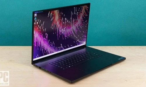 RAZER BLADE 18 2024/INTEL I9-13950HX/RAM 32GB DDR5/1TB NVME/NVIDIA RTX 4070 8GB/ECRAN 18  240HZ