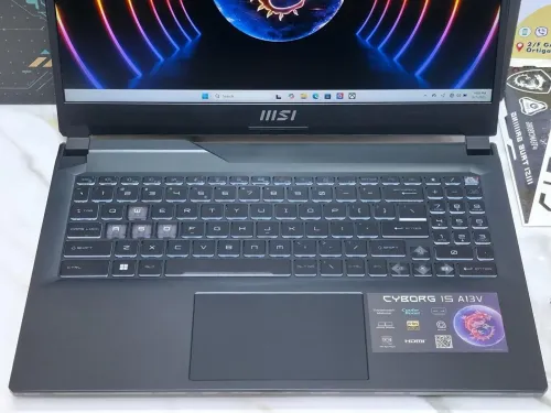 MSI CYBORG A13V 13TH intel i7-13620H 32GB DDR5 1024GB SSD RTX 4060 08GB ECRAN 15.6 FUH IPS 144 HZ