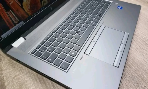 HP ZBOOK FURY 17 G8 station de TRAVAIL \ intel i7 -11850H \RAM 16GB  DDR4. 3200hz\DISK 512GB SSD NVUM \nvidia quadro RTXA3000 6gb up 16gb\ecran 17.3  pouce FUH IPS