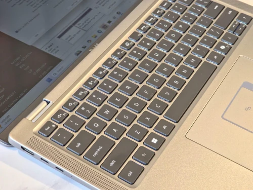 DELL LATITUDE 7450/ULTRA 5-135U VPRO/RAM 16GB/256GB SSD/ECRAN 14 
