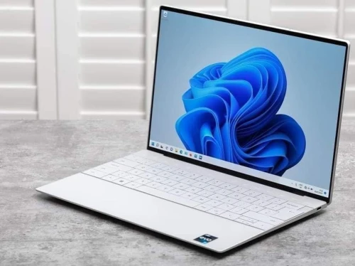 DELL XPS 13 PLUS  9320 12th 2023/I7-1260P 5GZ/16GB DDR5 /1TB SSD/ECRAN 13.3 4K OLED TACTILE
