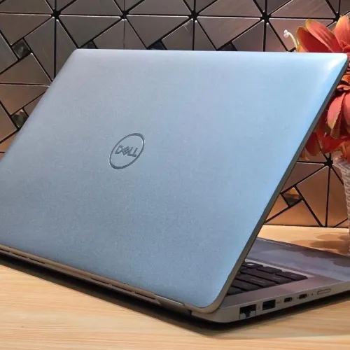 DELL LATITUDE 5350/INTEL I7 1365U /16 DDR5/512 gb ssd/écran 13.3 pouce  IPS FHD