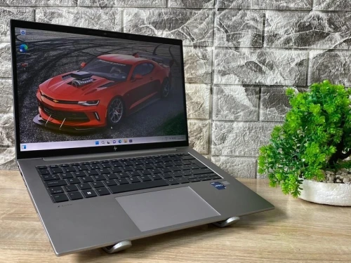 HP ZBOOK FIREFLY14 inch G10/ I7 -1360P/ram 32GB DDR5/disk 512gb/ecran 14 pouce FUH/IRIS XE graphique