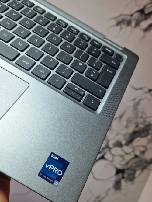 DELL LATITUDE 7440 VPRO/I7-1365U 5.2GHZ/RAM 32GB DDR5/512GB SSD/ECRAN 14.1 POUCE X360 TACTILE