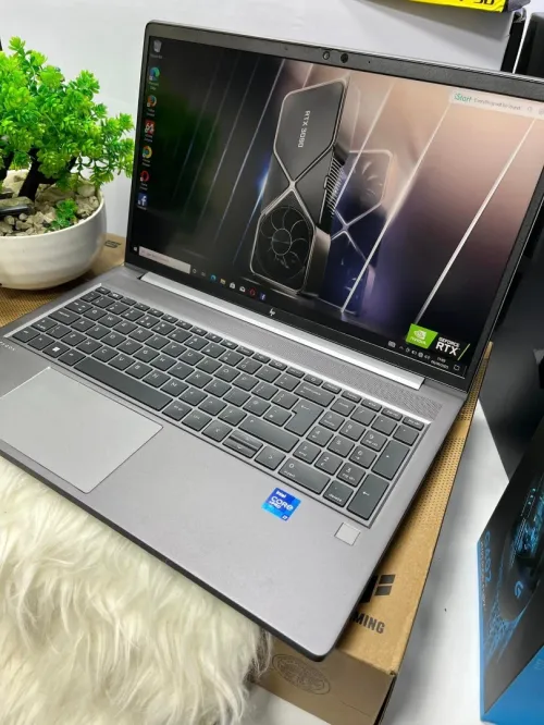  HP ZBOOK POWER 15 G8 station de TRAVAIL/I7-11850H/RAM 16GB/512GB SSD/NVIDIA QUADRO T600 4GB