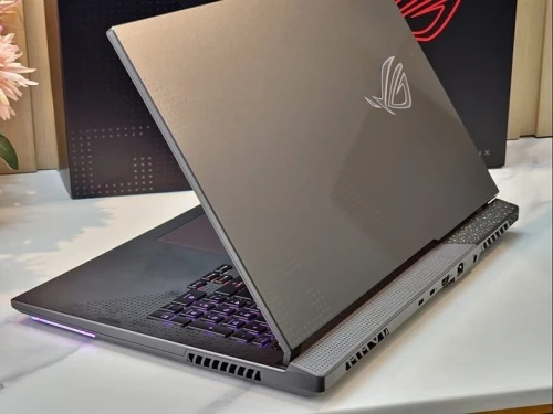 ASUS ROG STRIX G17/RYZEN 9-6900HX /RAM16 GO DDR5/DISK 1024 GB NVME /RTX 3070TI 08GB/17.3 QHD 240 Hz 