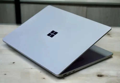 MICROSOFT SURFACE LAPTOP 5 15/I7-1255U 5GHZ/RAM 16GB/512GB SSD/ECRAN 15.6 3K TACTILE