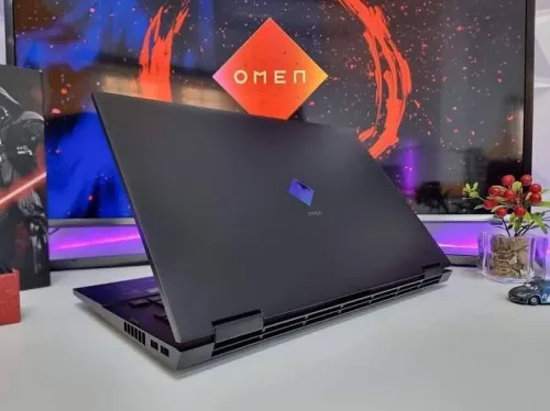 HP OMEN GAMING 17/ I9-13900HX 5.4 GHZ /32GB DDR5/ 5TB SSD NVME / RTX 4090 16GB/17.3POUCE 2.5K 240HZ