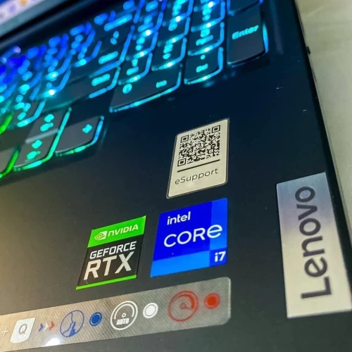 LENOVO LEGION S7 SLIM/INTEL I7 -13700H/16 gb DDR5/512 gb ssd/RTX 4060 08GB/16 POUCE  QUHD 2.5K 240HZ