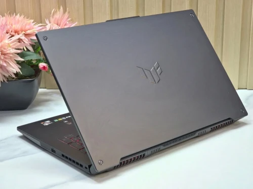 ASUS TUF A17/RYZEN 7-7735HS 5GHZ/RAM 32GB DDR5/1TB SSD/NVIDIA RTX 4060 8GB/ECRAN 17.3 144HZ