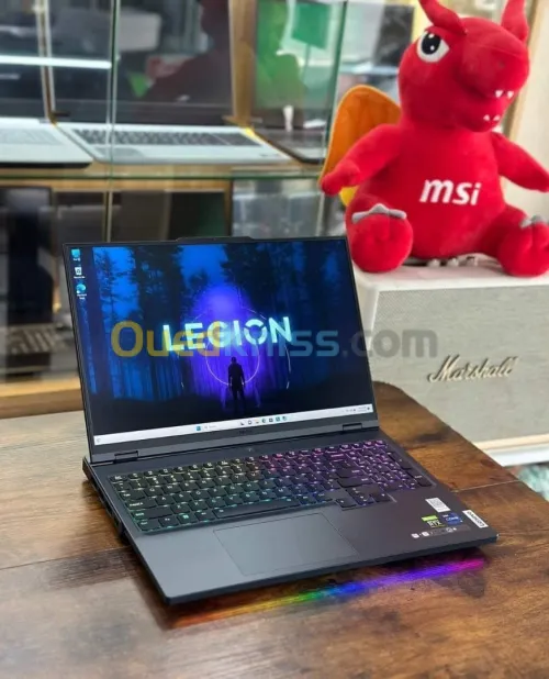 LENOVO LEGION 7 SLIM i9 14900HX /32 gb DDR5/1024 gb ssd/RTX 4070 08GB /16 POUCE QUHD 2.5K 240HZ  