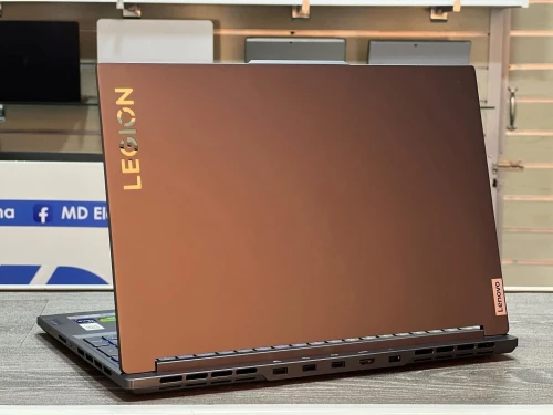 LENOVO LEGION 5 SLIM/INTEL I7 -13700H/RAM 16GB DDR5/512GB SSD/RTX 4060 08GB/16 POUCE QHD 2.5K 240 HZ