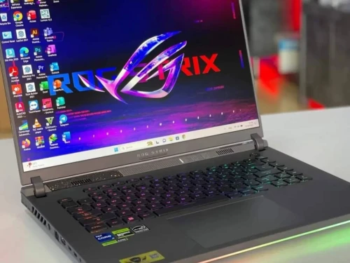 ASUS ROG STRIX G16 2023 /i7-13650HX/32GB DDR5/1TB  SSD /NVIDIA RTX4060 08 GB /16-inch 165HZ 