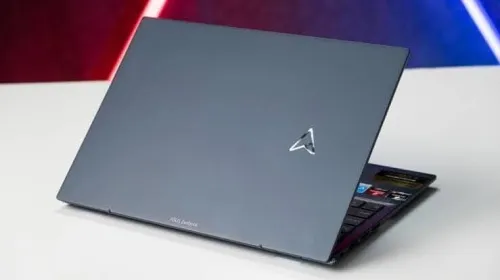 ASUS ZENBOOK PRO 17/RYZEN 9-6900HX 5GHZ/RAM 32GB DDR5/1TB SSD/ECRAN 17.3 POUCE