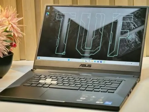 ASUS TUF DASH F15/intel I7-11370H   4.5ghz/16 gb ddr4/512 GB/RTX 3060  06GB/ecran 15.6 pouce  144HZ
