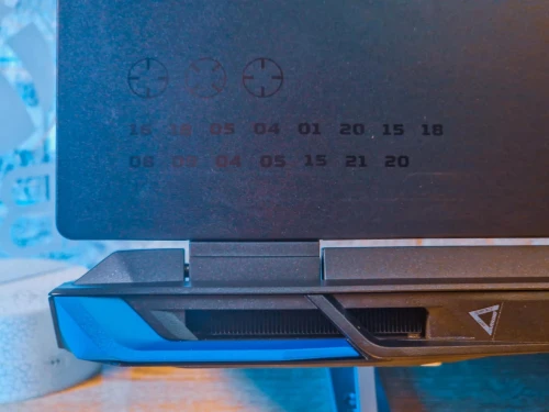 ACER PREDATOR HELIOS/intel I9 -13900HX/ram16 gb ddr5/disk 1tera ssd/RTX 4060 8GB/ 16 puce 2,5K 165Hz