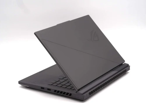 ASUS ROG STRIX 16 2024/I9-14900HX /RAM 32GB DDR5/DISK 1TB SSD/RTX 4070 8GB/ECRAN 16 2.5K 240HZ