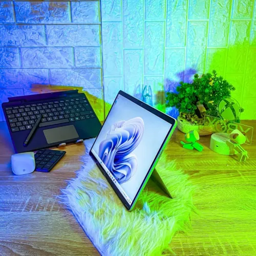 MICROSOFT SURFACE PRO 9 /INTELI7-1265U/RAM 16GB DDR5 /DISK 512TB SSD/13.3 POUCE  3k  TACTILE