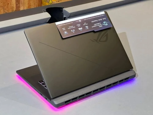 ASUS ROG STRIX G16/ULTRA 9-275HX/32GB LPDDR5X/1TB SSD/RTX 5060 8GB/16 POUCE FHD+/165HZ