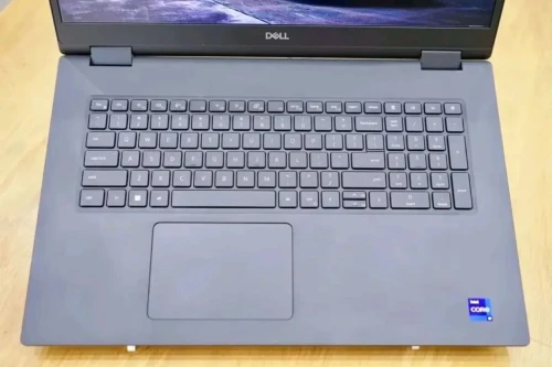 DELL PRECISION 7780/INTEL I9-13950HX VPRO/RAM 128 GB DDR5/1TB SSD/RTX 4000 ADA 12GB17.3 pouce FHD+