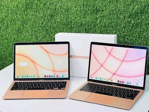 Model MacBook  AIR ROSE GOLDE 13-inch (M1, 2020) 13.3 SPG 8C CPU  \ 7C GPU  CYCLE 32 AVEC EMBALLAGE 