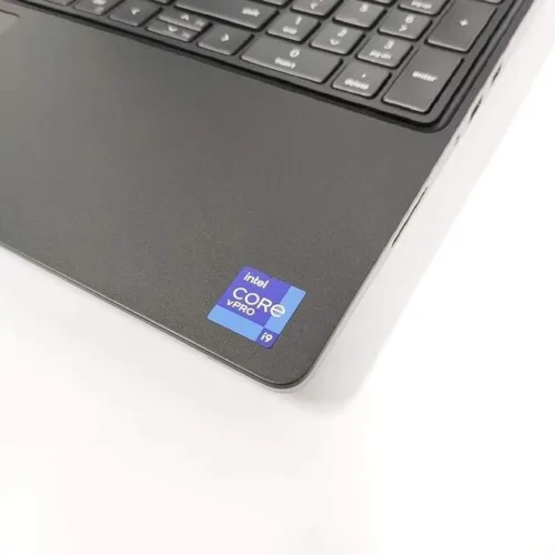 DELL PRECISION 7560/INTEL I9 -11950H/ RAM  64Gb/DISK 3T SSD/NVIDIA RTX 3080 16GB/ecran 15.6  pouce 