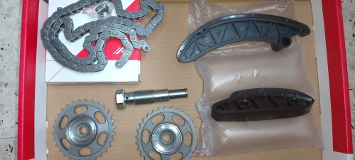 KIT DE CHAINE (+PIGNON) Mercedes Benz - OM651