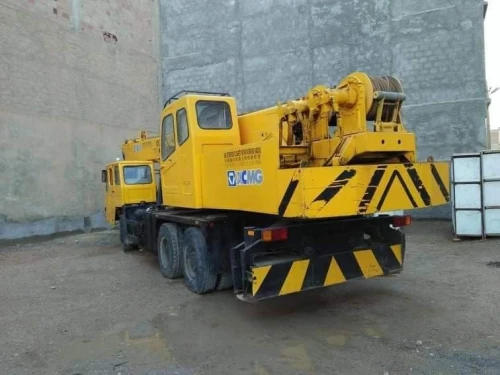 Location grue 