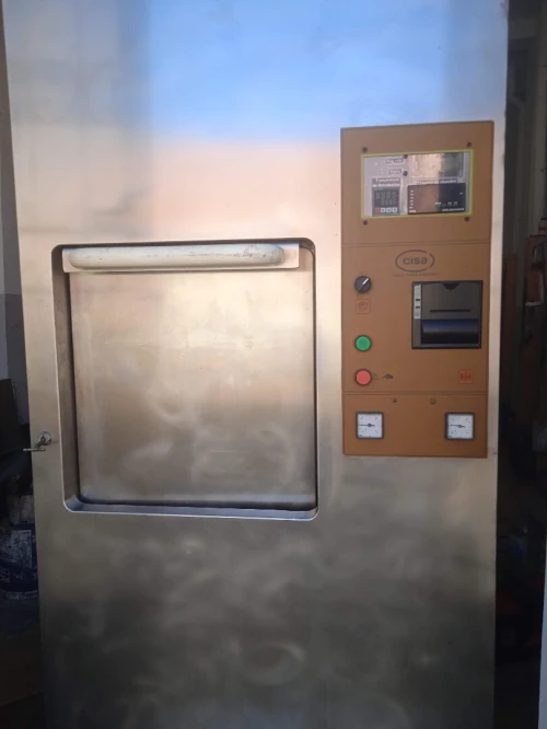 Autoclave du bloc opératoire 
