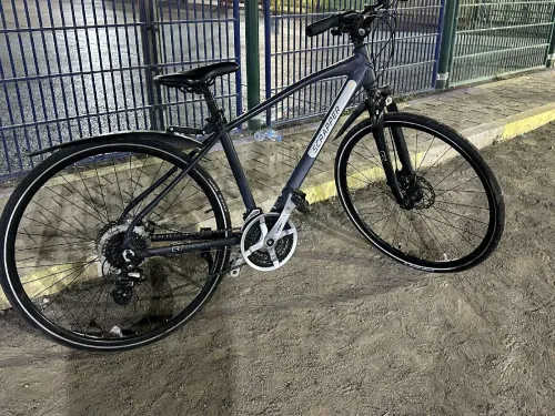 Vélo VTC scrapper 